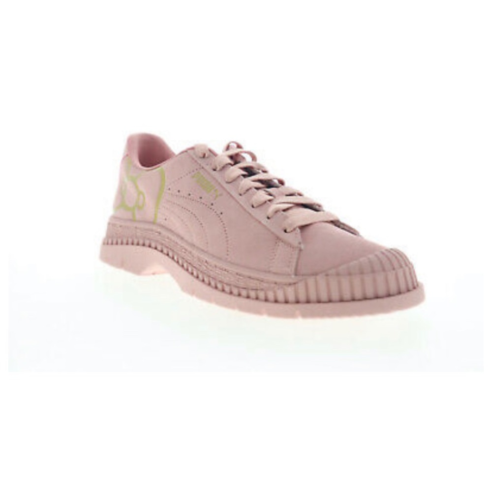 Pink suede hello kitty puma size 10 sneakers